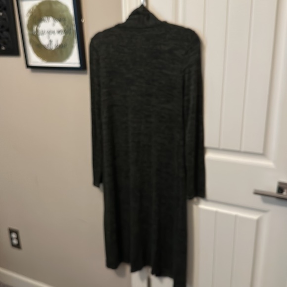 Lightweight Sweater Coat - Picture 4 of 4
